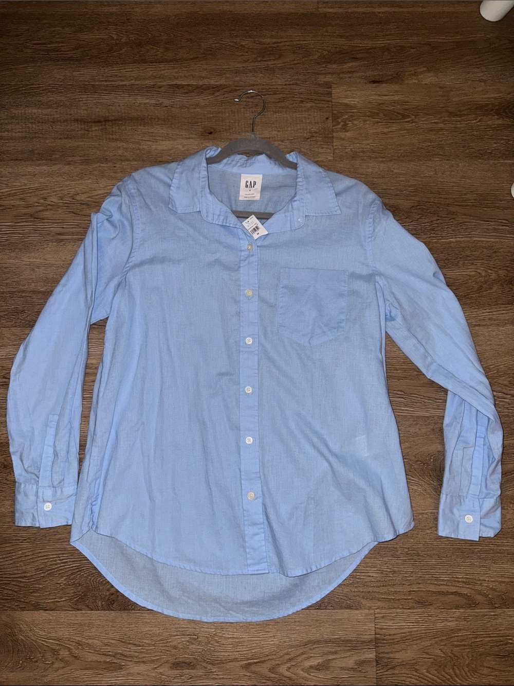 GAP Light Blue Long-Sleeve Button Down Shirt
